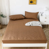 Quilted waterproof Mattress Cover - Brown